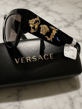 Beautiful 🤩 Versace Dark Purple Sunglasses with Gold Medusa & Baroque Accents ✨